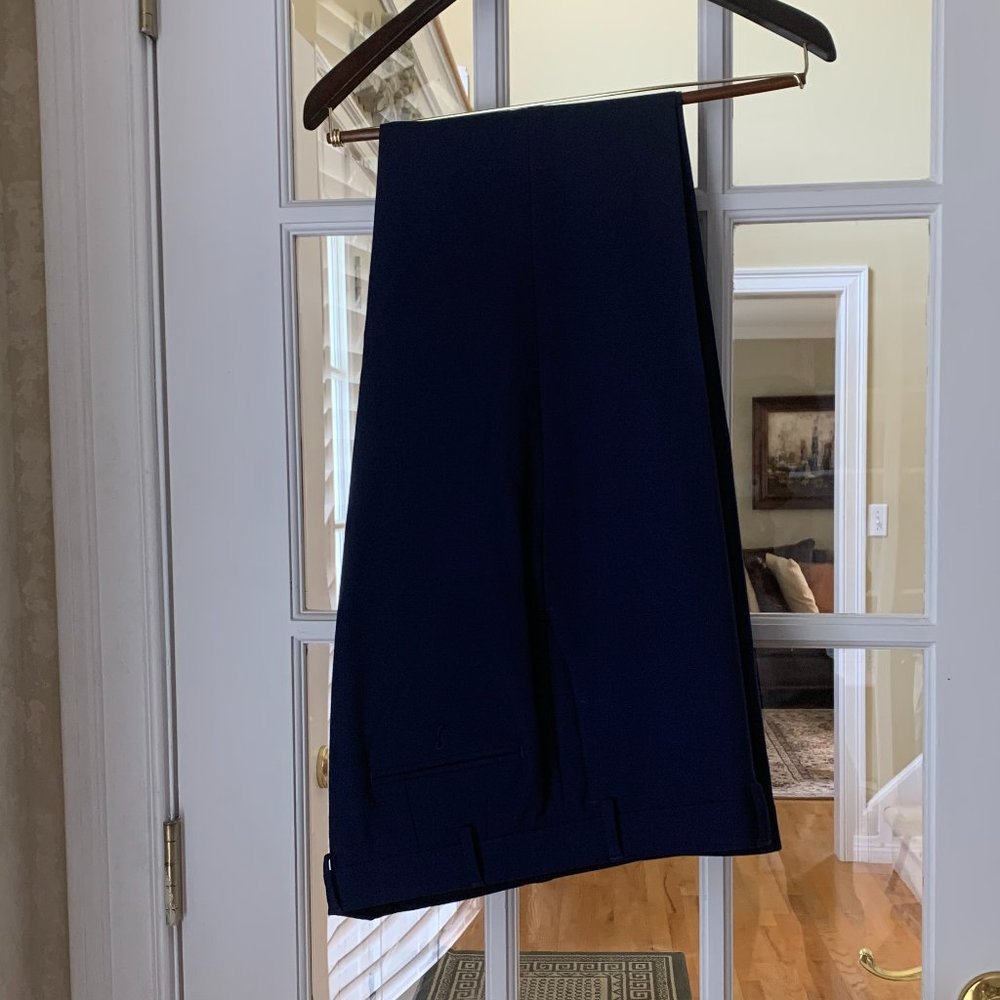 Ralph Lauren Slim Fit Flat Front Trousers. Color: Blue. 36W * 30L